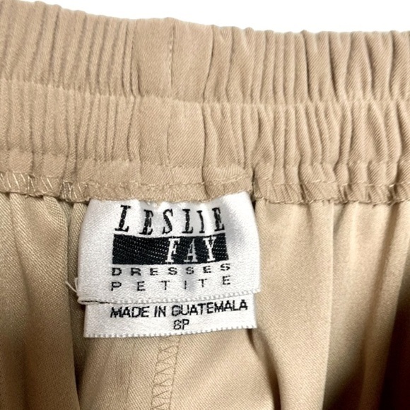 🌺LESLIE FAY VTG. 2-PIECE SHORT SLEEVE BLAZER/TOP WITH SCARF & SKIRT SET NWOT - Picture 4 of 16